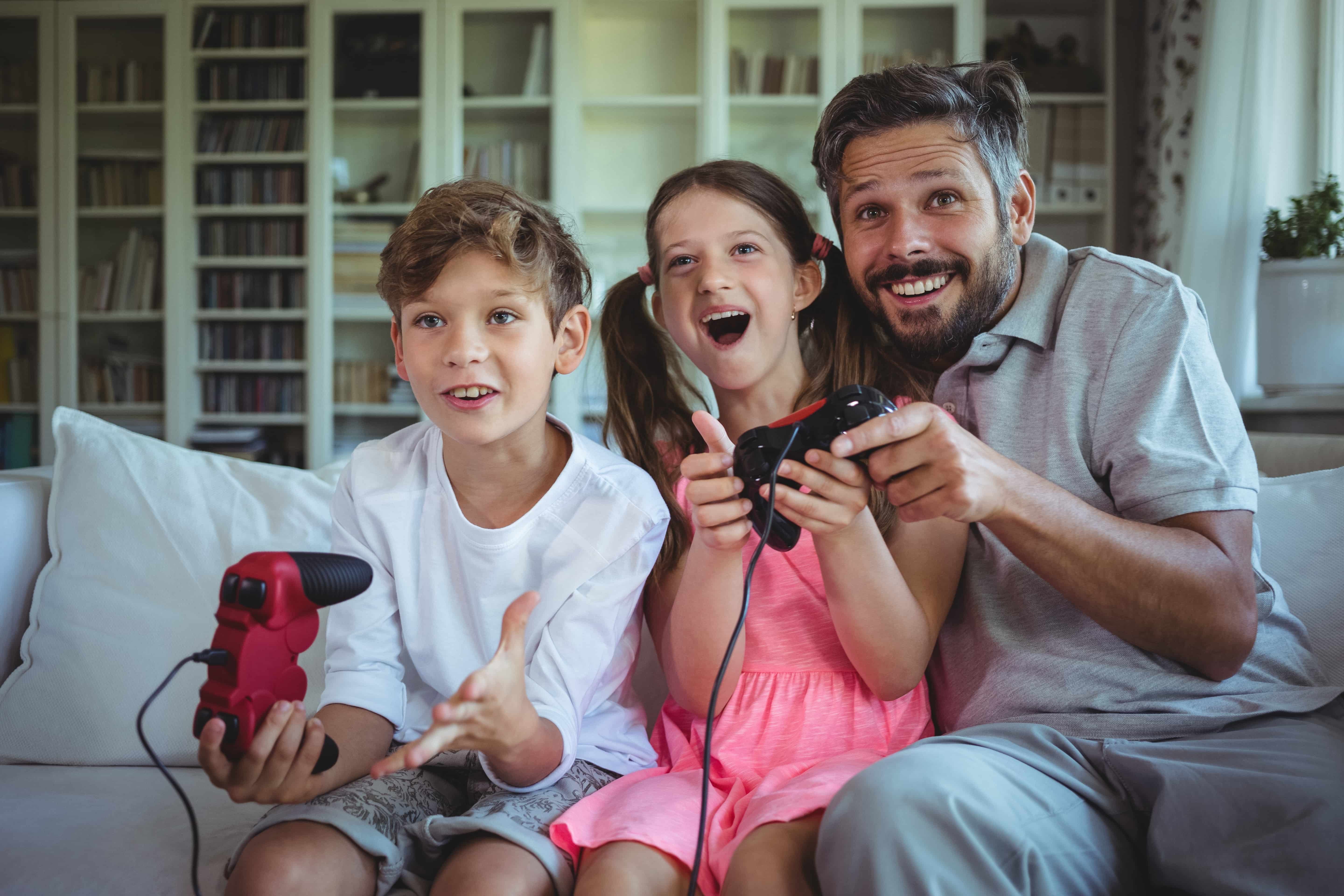 Jogos eletrônicos - Pais e Filhos - Institucional